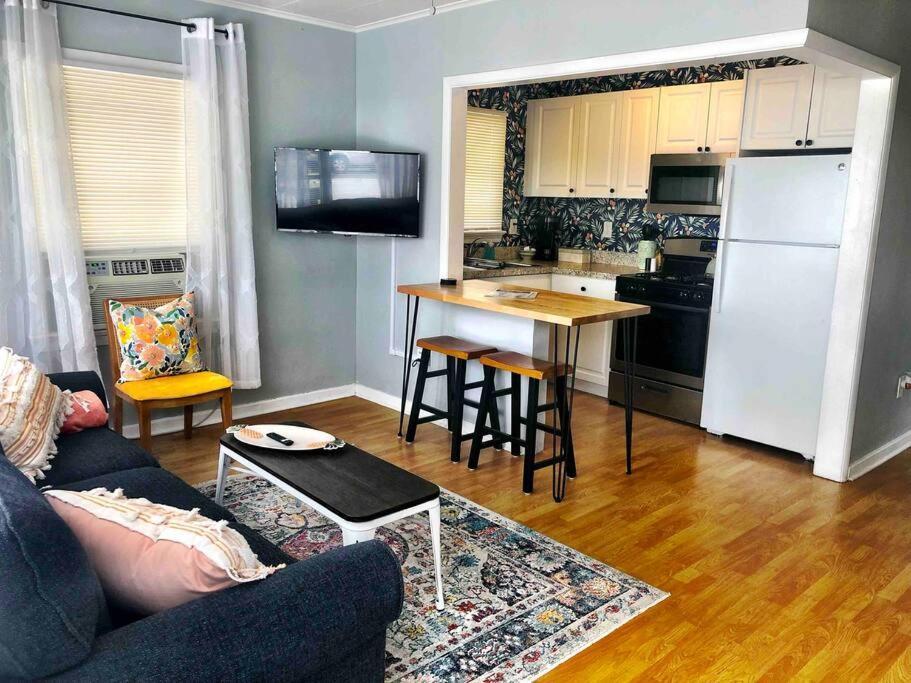 Steps To Beach & Downtown! Cozy Beach Bungalow #1 Lake Worth Beach Exterior foto